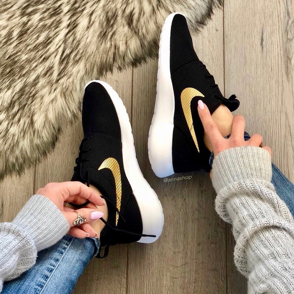 Nike Shoes - NWTNike ID Roshe One Black Gold!